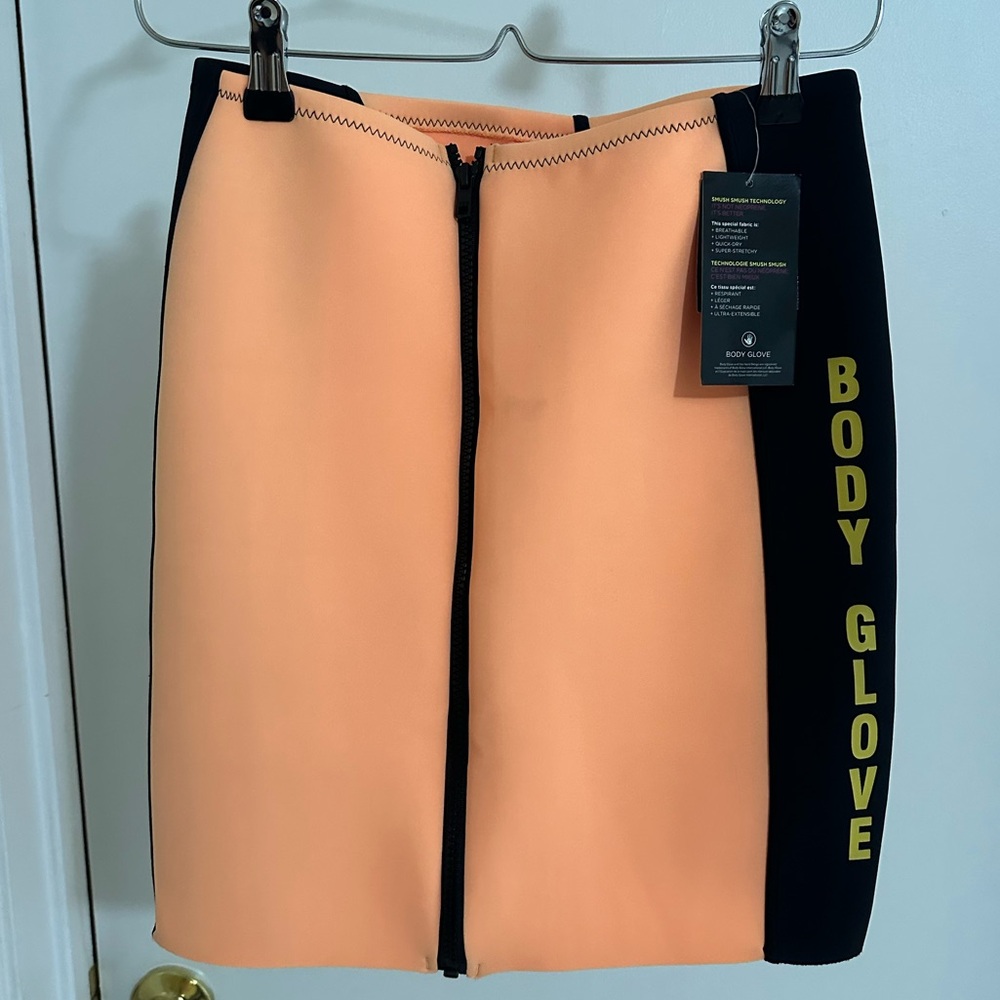 RARE FIND Vintage BODY GLOVE! NEON ORANGE SIZE SMALL